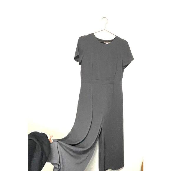 Naked Zebra Gray Wide Legged Ruched Waist Short Sleeved Jumpsuit size Large NWT - Picture 3 of 11